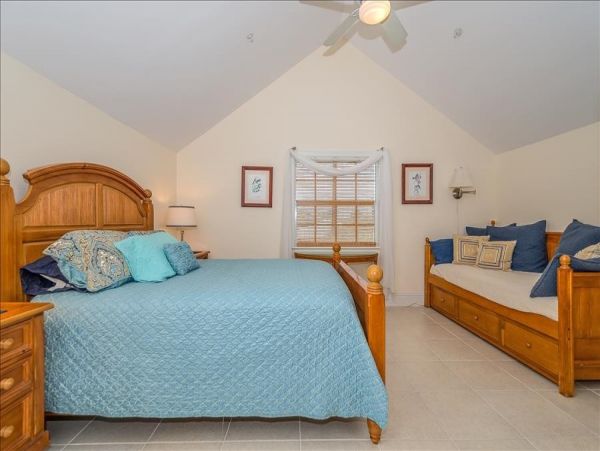 Beautiful 2 Bedroom Vacation Home In Boca Grande - Boat Dock