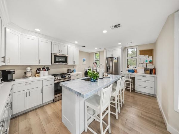 Boca Grande Vacation Home for Rent - Walk to Beach