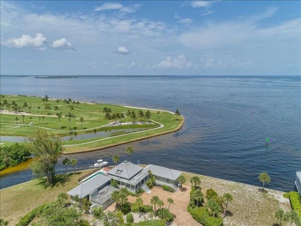 Four Bedroom Boca Grande Home with Spectacular Views