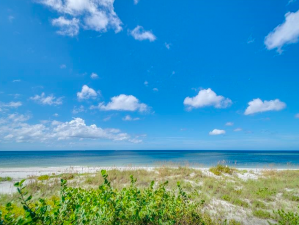 Boca Grande Stunning Views! 2 Bedrooms 2 Baths