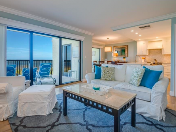 Boca Grande Stunning Views! 2 Bedrooms 2 Baths
