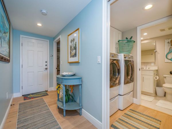 Boca Grande Stunning Views! 2 Bedrooms 2 Baths