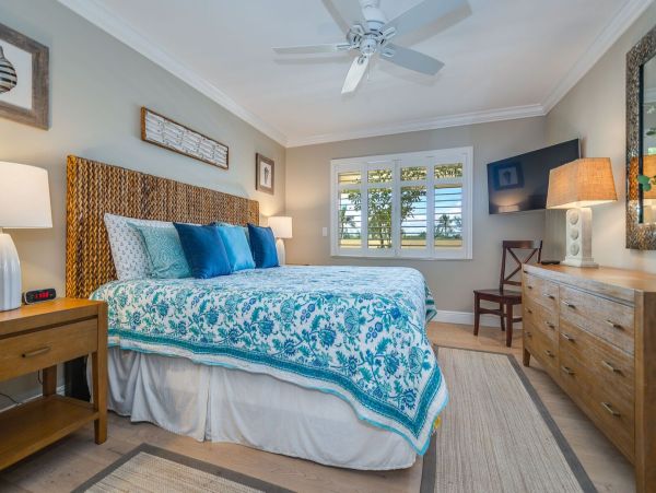 Boca Grande Stunning Views! 2 Bedrooms 2 Baths