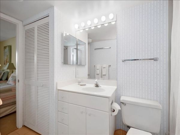 Nothing Short o Delightful Boca Grande Condo Large Lanai