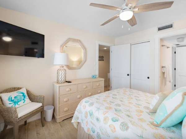 Beautifully Updated 2 Bedroom Condo in Boca Grande