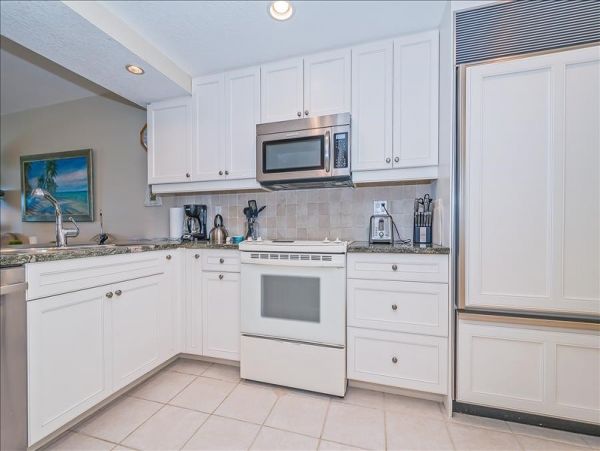 Full Gulf Front Sea Oats Condo Beautifully decorated