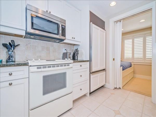 Full Gulf Front Sea Oats Condo Beautifully decorated