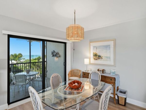 Beachfront Boca Grande Residence