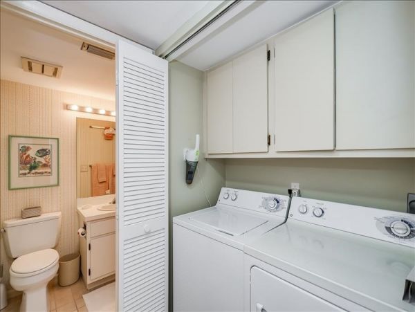 A Pretty Beachside Vacation Condo on Boca Grande Florida.