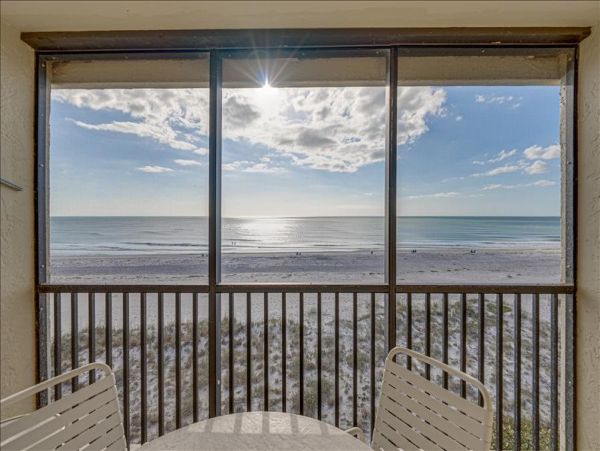 Beach-Front Boca Grande Condo with Private Balcony