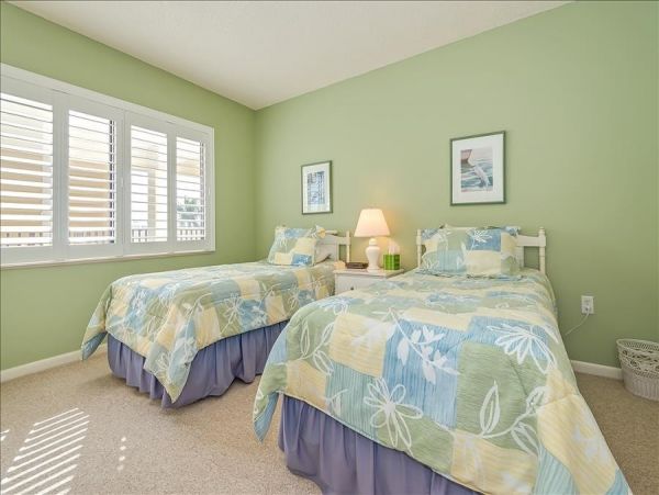 Boca Grande Two Bedroom Vacation Condo Rental on Beach