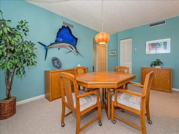 Boca Grande Two Bedroom Vacation Condo Rental on Beach