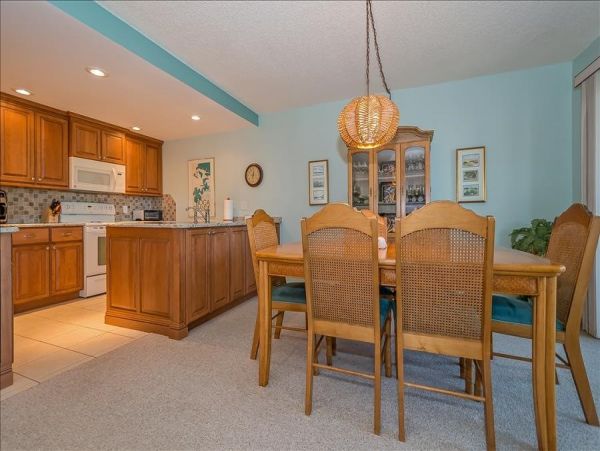 Boca Grande Two Bedroom Vacation Condo Rental on Beach
