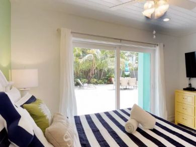 Private Pool Vacation Home Close to Beach & Dining
