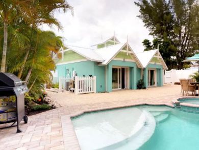 Private Pool Vacation Home Close to Beach & Dining