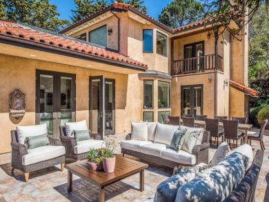 Stunning Pebble Beach Villa Stunning Pebble Beach Villa