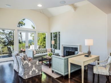 Stunning Pebble Beach Villa Stunning Pebble Beach Villa