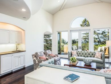Stunning Pebble Beach Villa Stunning Pebble Beach Villa