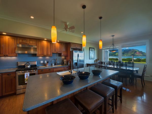 Luxury Hanalei Beach House With Ocean Views Sleeps 6