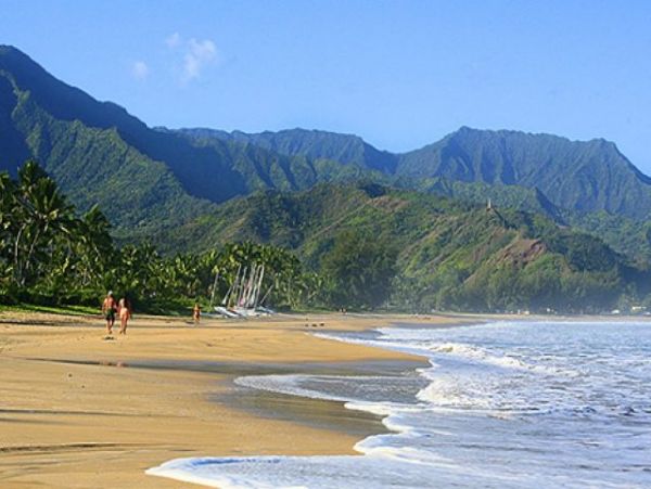 Luxury Hanalei Beach House With Ocean Views Sleeps 6