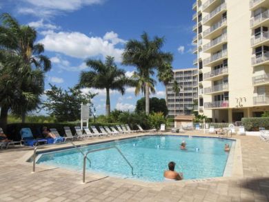 Fort Myers Condo 907013