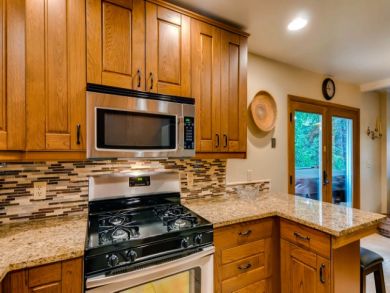 Luxury Six Bedroom Breckenridge Ski Accommodation