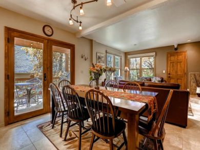 Luxury Six Bedroom Breckenridge Ski Accommodation
