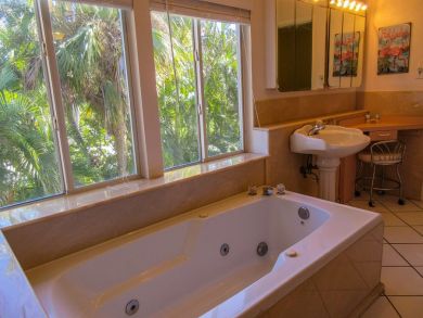 Fort Myers Home 907032