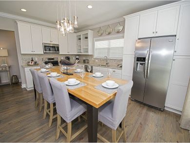Luxury 5 Bedroom Home with Private Pool and Golf Cart