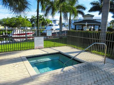 Fort Myers Condo 907048