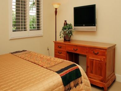 Wailea Luxury Three Bedroom Plus Den Vacation Condo for Rent
