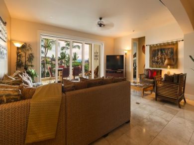 Wailea Luxury Three Bedroom Plus Den Vacation Condo for Rent
