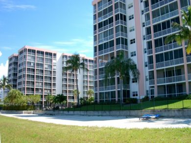 Fort Myers Condo 907069