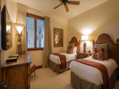 Wailea Vacation Rental with Stunning Interior Decor