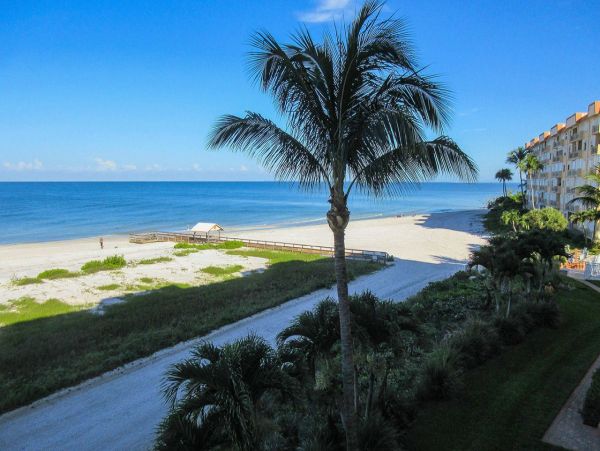 Fort Myers Beach Gulf Front Condo - Florida Beachfront Vacation Rental