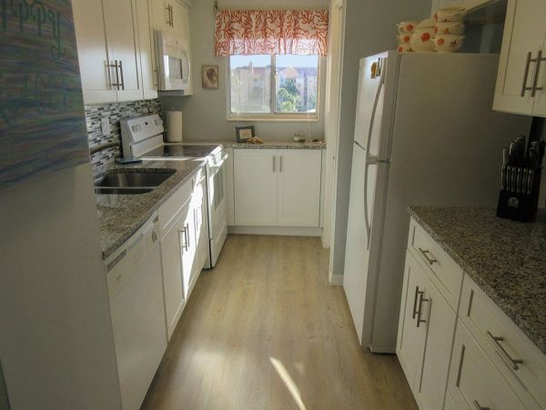 Fort Myers Beach Gulf Front Condo - Florida Beachfront Vacation Rental
