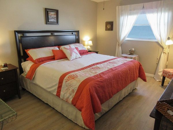 Fort Myers Beach Gulf Front Condo - Florida Beachfront Vacation Rental