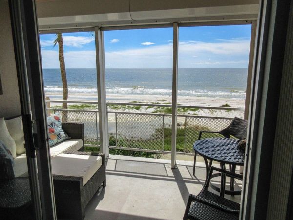 Fort Myers Beach Gulf Front Condo - Florida Beachfront Vacation Rental