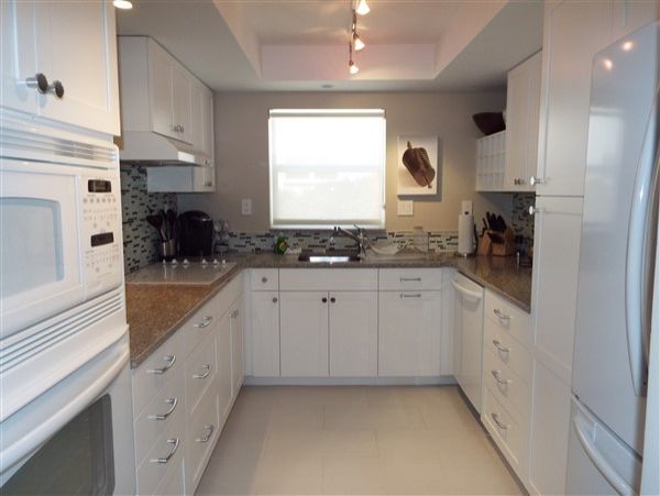 Beachside Condo on Longboat Key 2 Bedrooms Sleeps 6