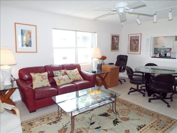 Beach Condo on Longboat Key Florida Walk out to Beach