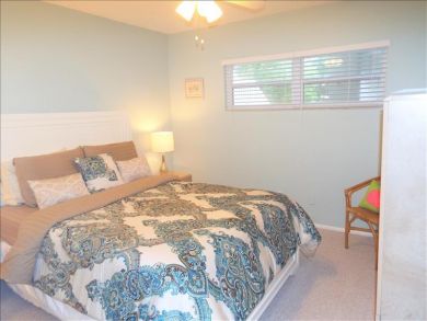 Longboat Key 2 Bedroom, 2 Bathroom Vacation Rental Condo
