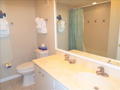 Longboat Key 2 Bedroom, 2 Bathroom Vacation Rental Condo