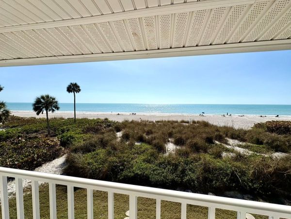 Longboat Key Vacation Rental 2 Bedroom Beach Condo