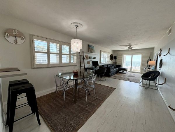 Longboat Key Vacation Rental 2 Bedroom Beach Condo
