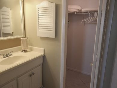 Fort Myers Condo 907094