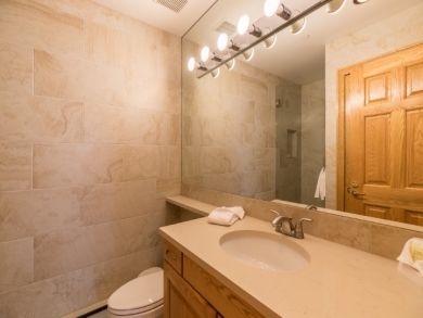 Two Bedroom Ski In Ski Out Condo - Sleeps 8 Guests