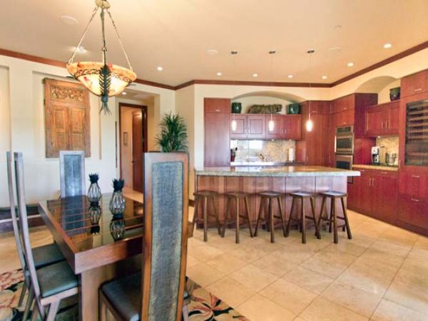 Penthouse  luxury Four Bedroom Vacation Residence.