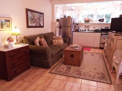 Longboat Key 2 Bedrooms Vacation Cottage Water Views
