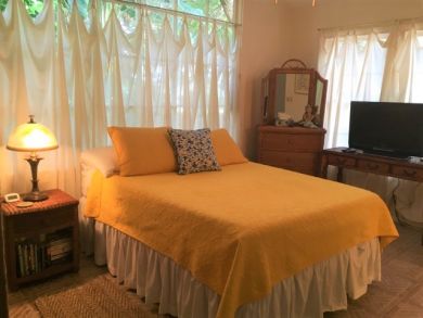 Longboat Key 2 Bedrooms Vacation Cottage Water Views