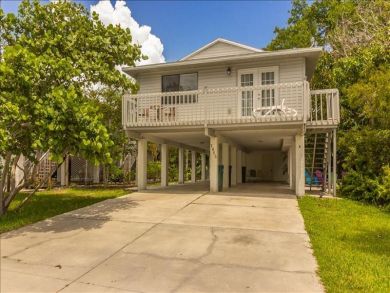 Bradenton Beach 2 Bedroom Vacation Rental Close to Beach